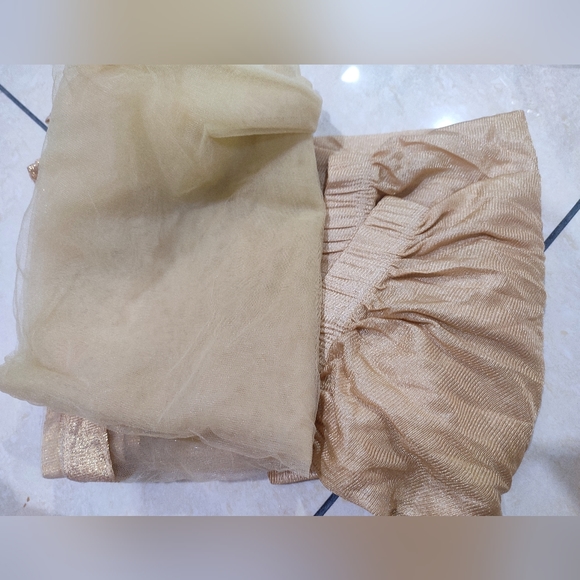 New gown - Picture 8 of 8